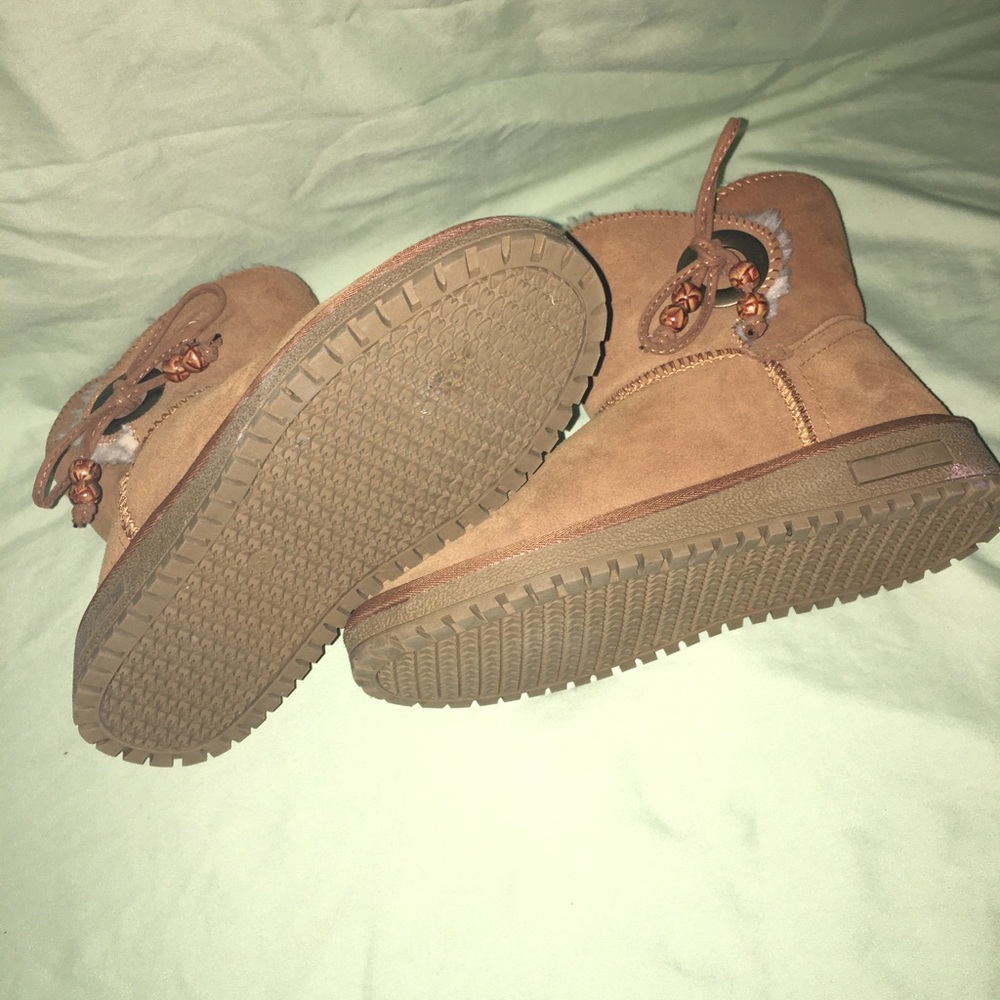 Natural Reflections Boots